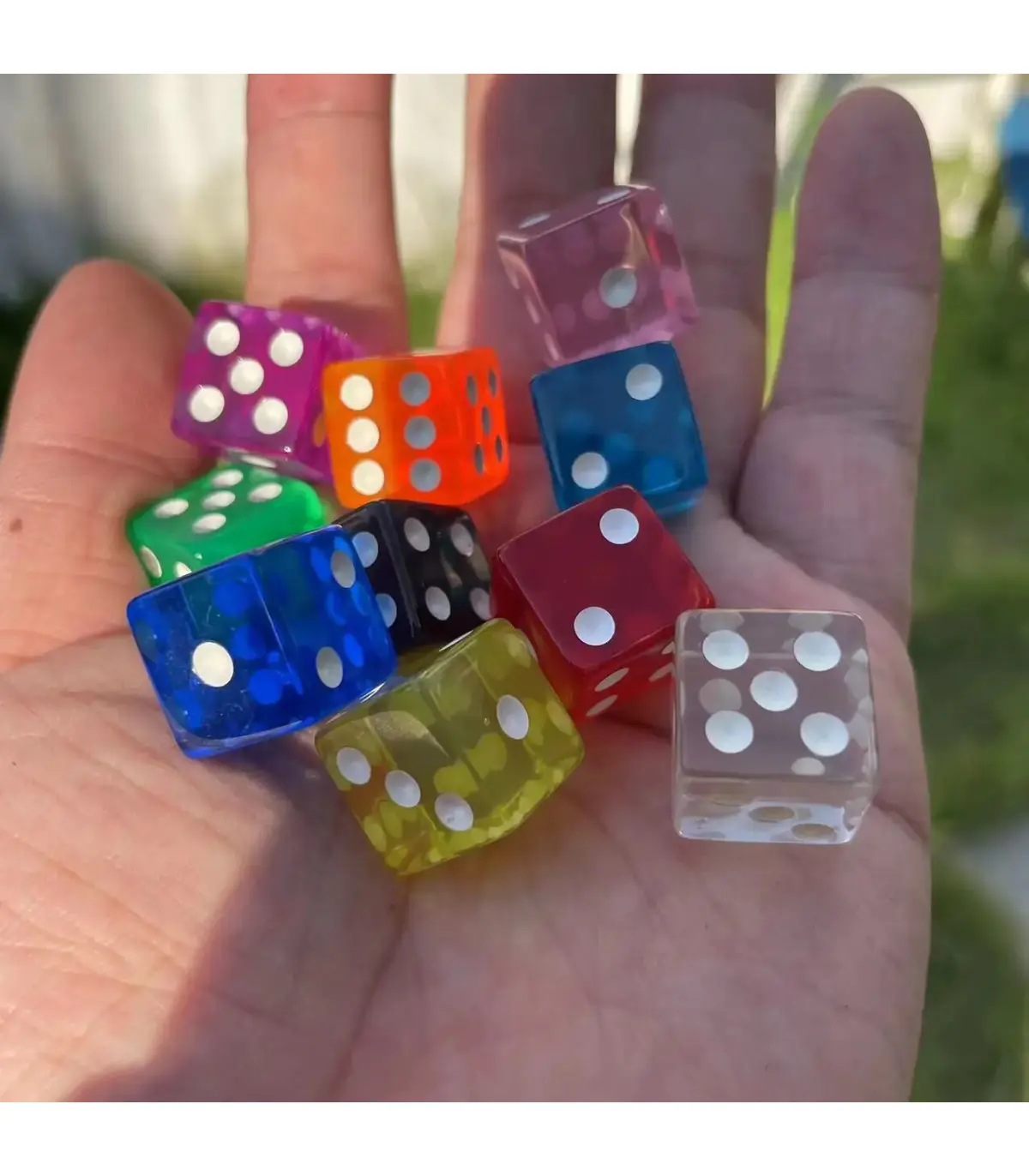 [10 color] 10 pièces/ensemble 16mm Transparent coloré 6 faces D6 Point dés pour Casino famille 