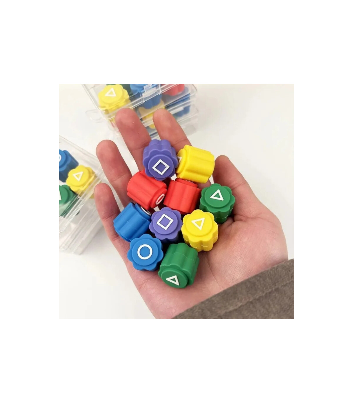 [1pcs] Nouveau jeu Karamari dés accessoires de jeu de fête carré rond Triangle impression Bar a