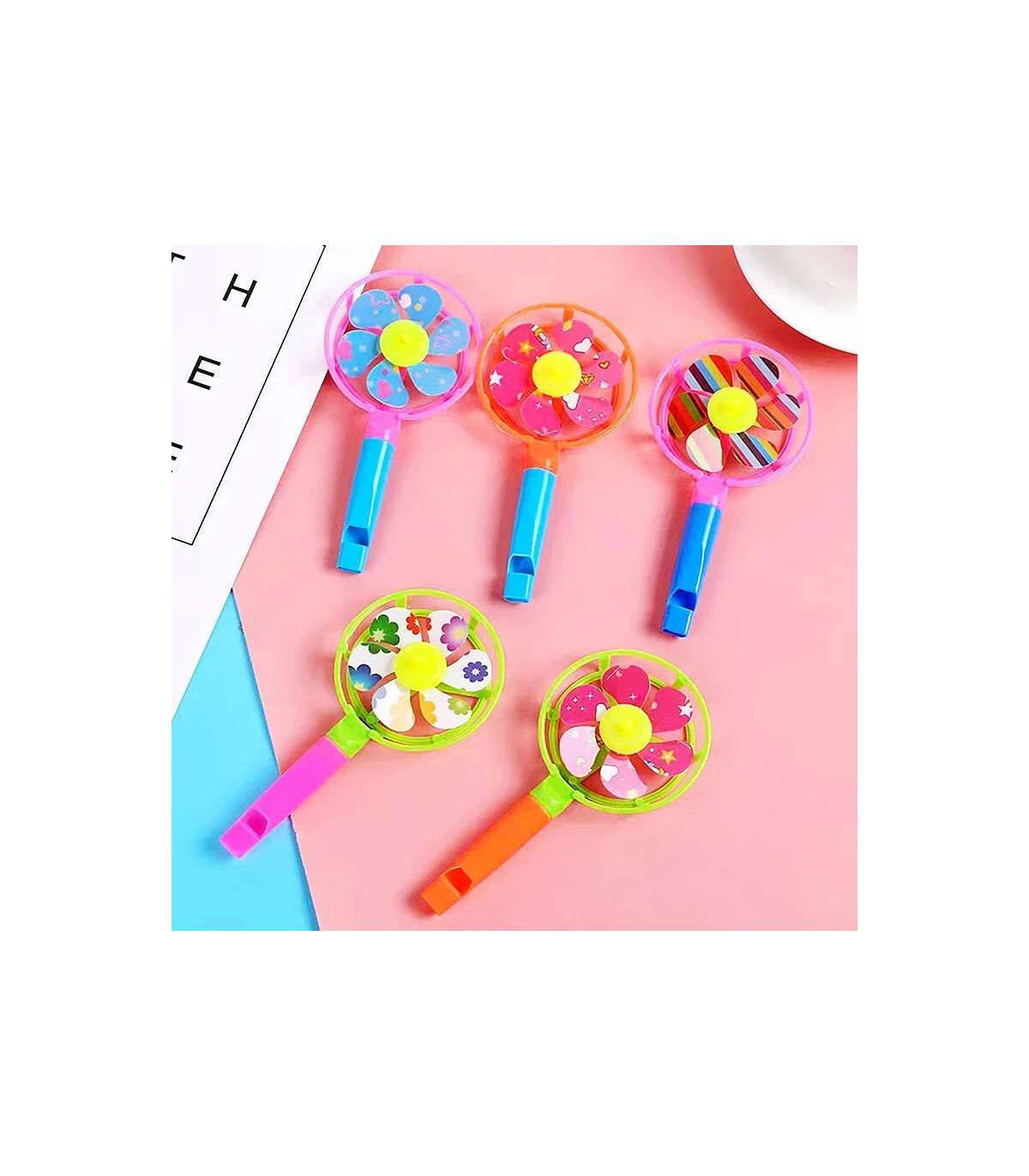 [12pcs] 12 pièces en plastique bonbons coloré moulin à vent jouet sifflet moulin à vent jeu fêt