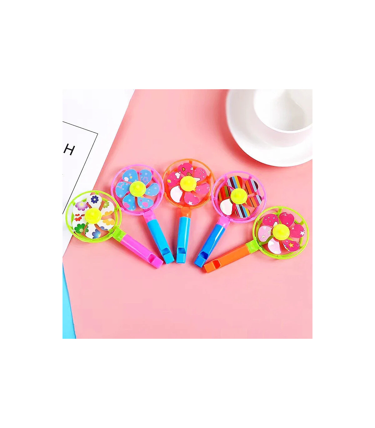 [12pcs] 12 pièces en plastique bonbons coloré moulin à vent jouet sifflet moulin à vent jeu fêt