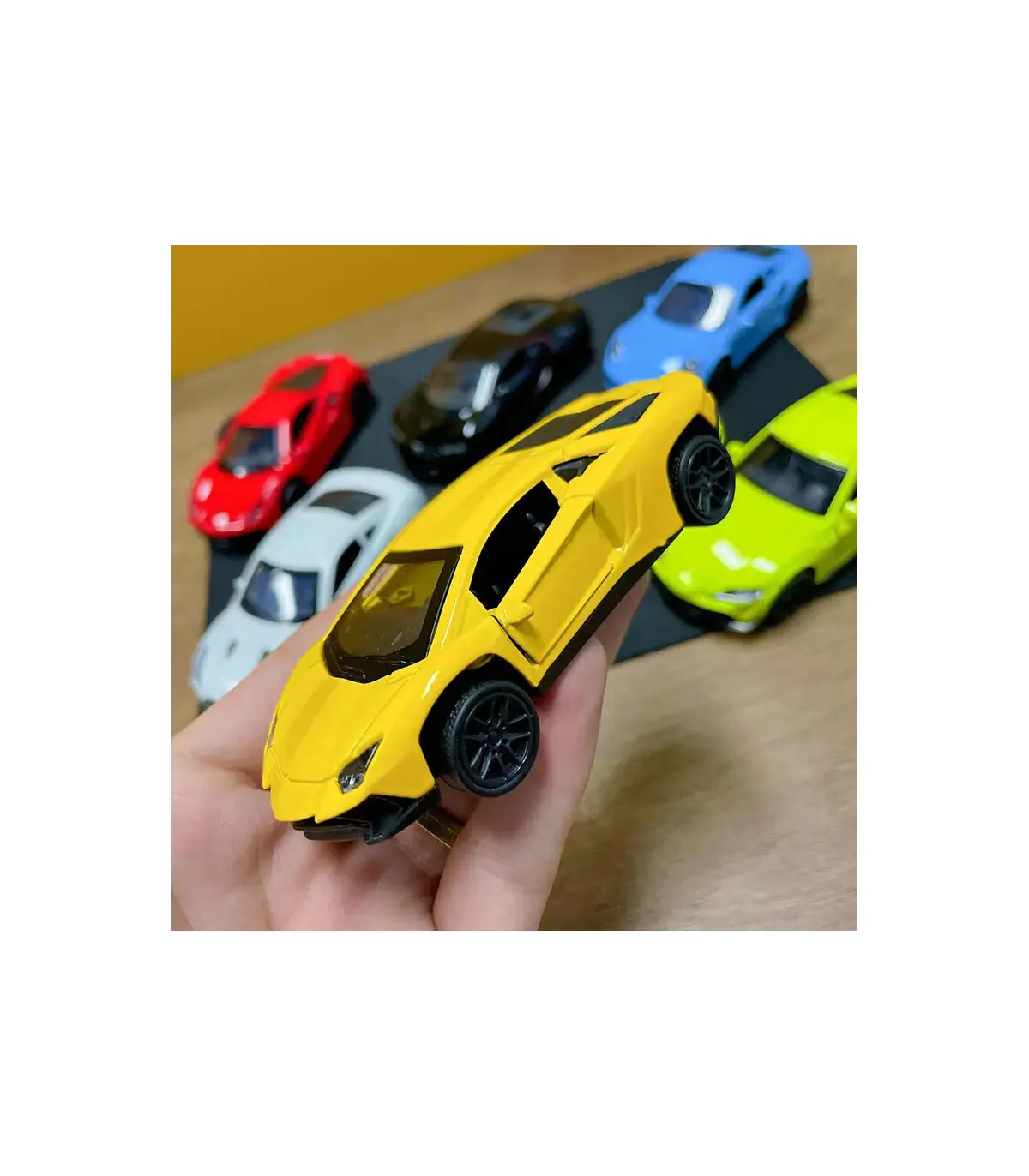 [Red] Modèle de voiture en alliage moulé sous pression 1:43, jouet de Simulation en métal pour 